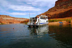 Bateau Lake Powell