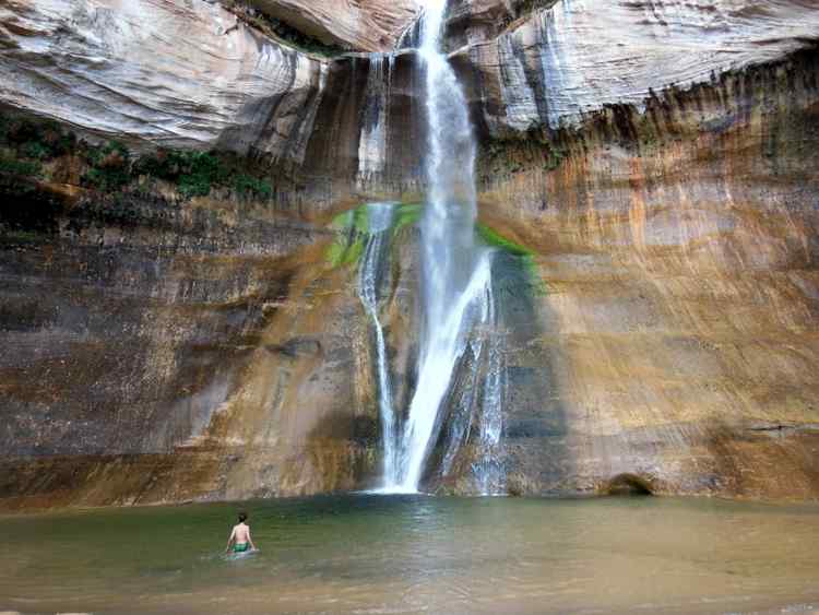 Lower Calf Creek Falls