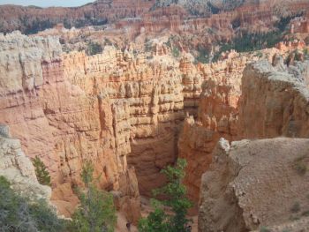 Navajo Queens Garden Loop