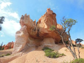 Rochers Navajo Queens Garden Loop