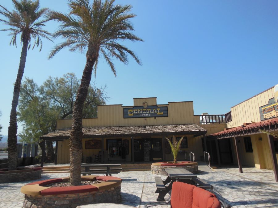 Général Store  Furnace Creek