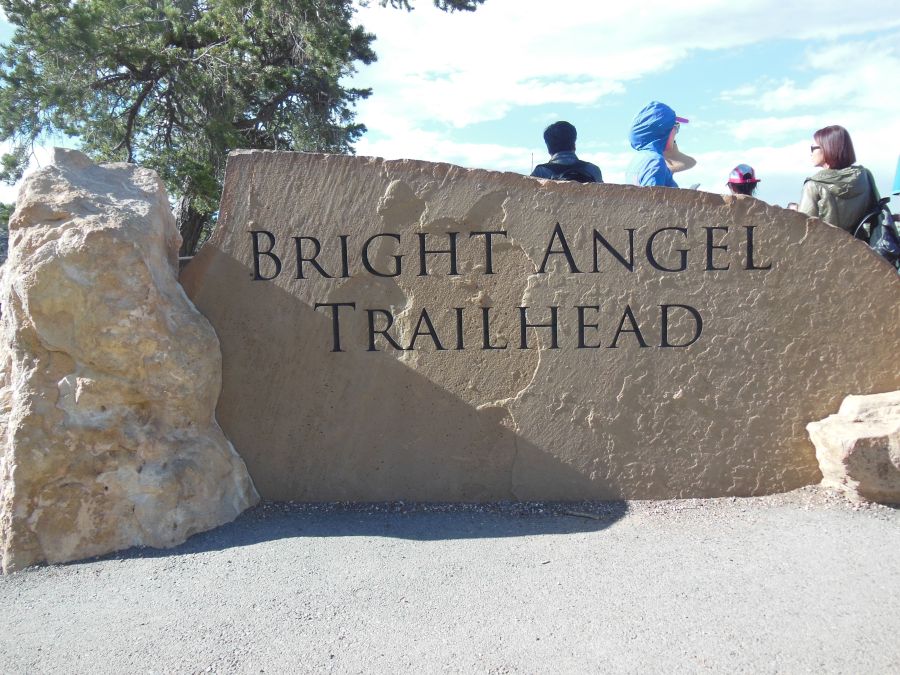 Départ du Bright Angel Trail