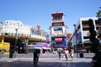 Enrée Fremont Street le jour