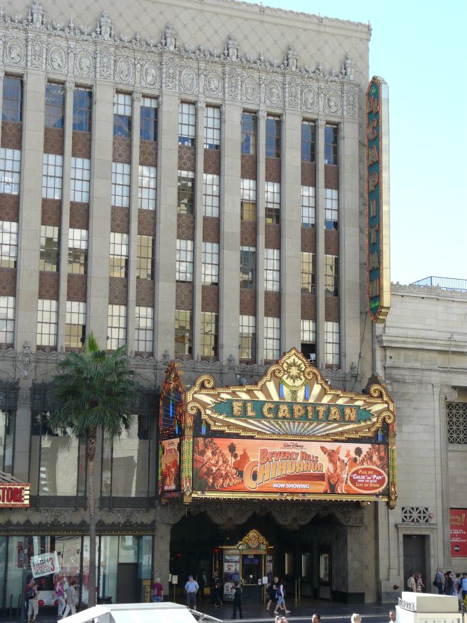 The El Capitan Theatre