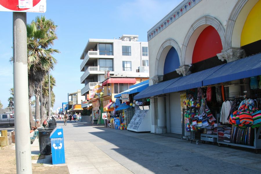 Santa Monica Boutiques