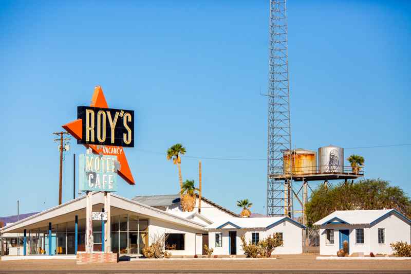 Panneau Roy's Motel