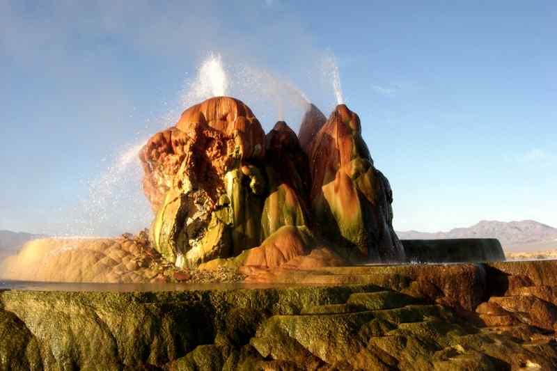 Fly Geyser