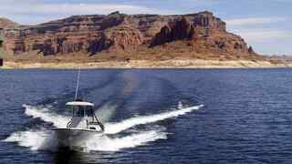 Bateau Lake Powell