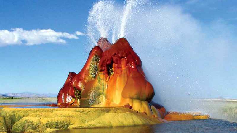 Fly Geyser