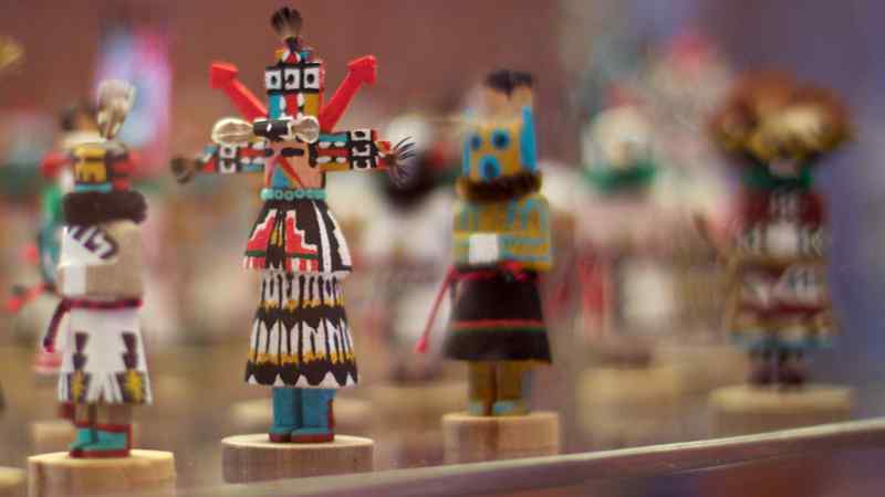 Kachinas Hopis, monde visible et invisible