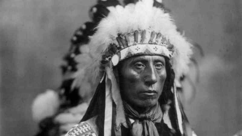 Red Cloud Maqpeya-luta (1822-1909)