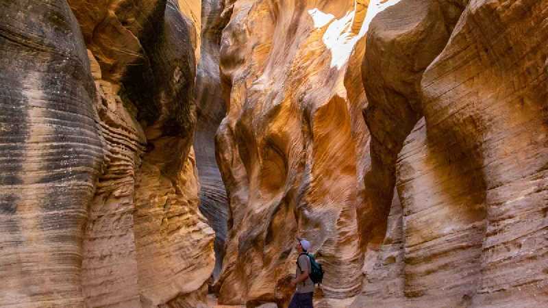 Willis Creek Slot Canyon