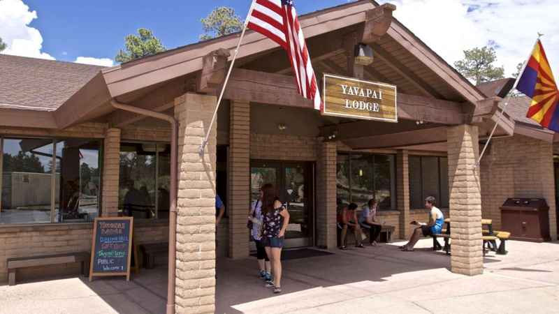 Yavapai Lodge