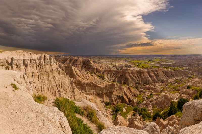 Pinnacles Overlook