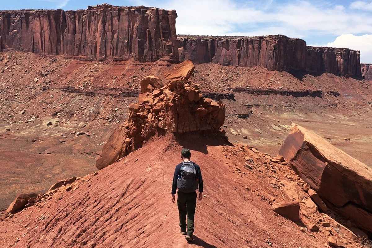 Moses and Zeus Towers trail