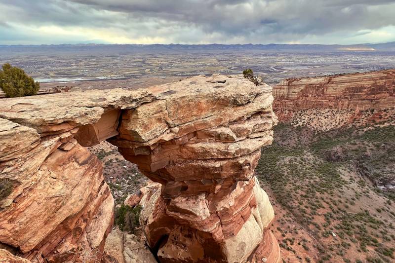 Window Rock Trail