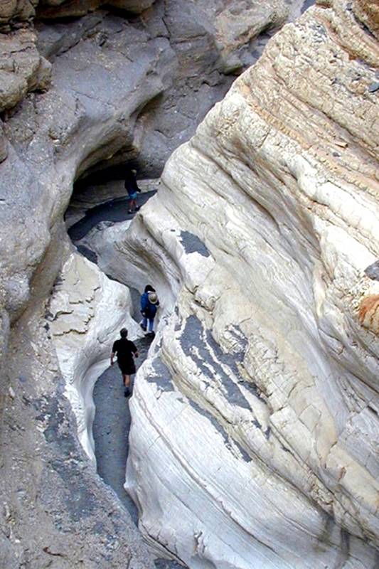 Mosaic Canyon