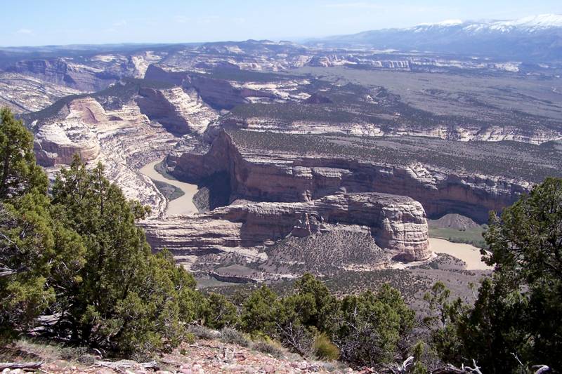 Harpers Corner trail