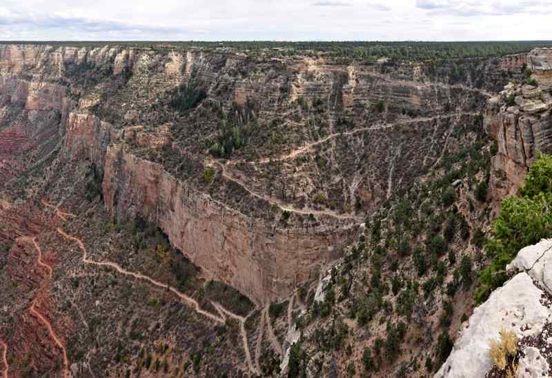 Trailview Overlook