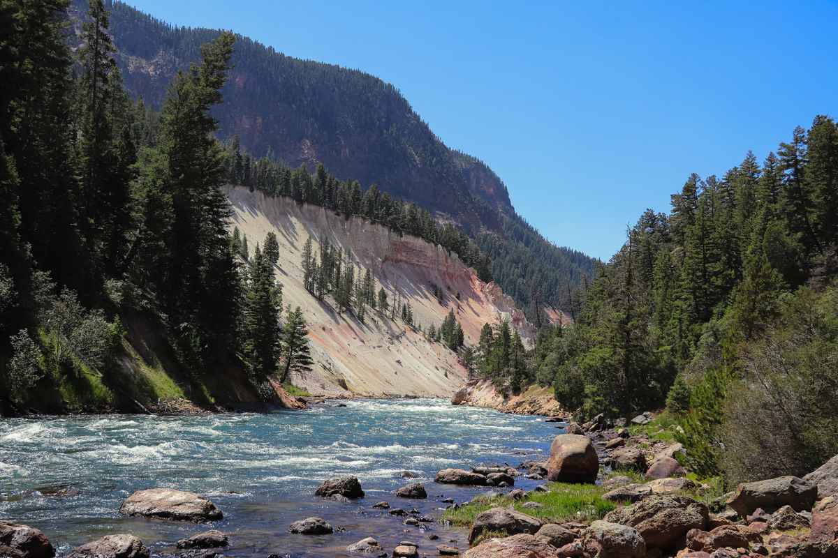 Seven Mile Hole Trail