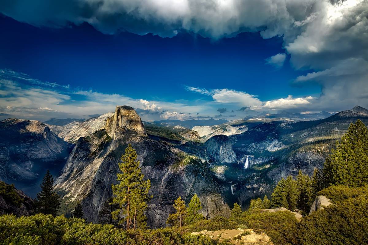 Glacier Point Overlook