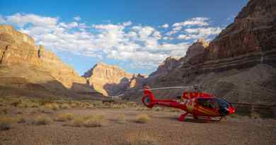 West Rim Bus Tour with Helicopter and Boat Cruise