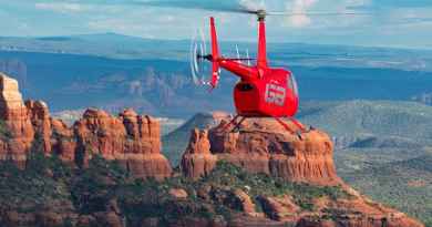 Sedona Helicopter Tour : Desert Thunder Tour