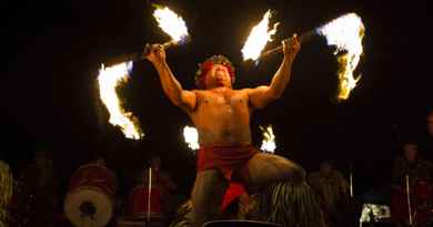 Chief's Luau - Polynesian Show