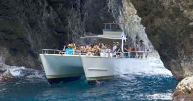 Liko Kauai Snorkel Cruises & Sea Cave Adventure 
