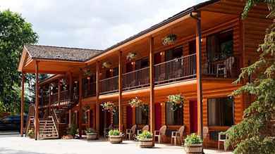 Austin's Chuckwagon Motel