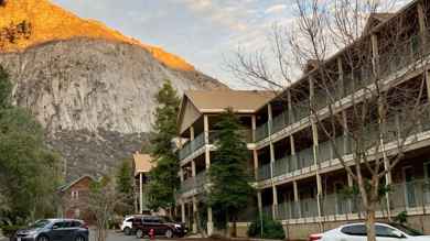 Yosemite View Lodge