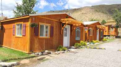 Yellowstone's Treasure Cabins