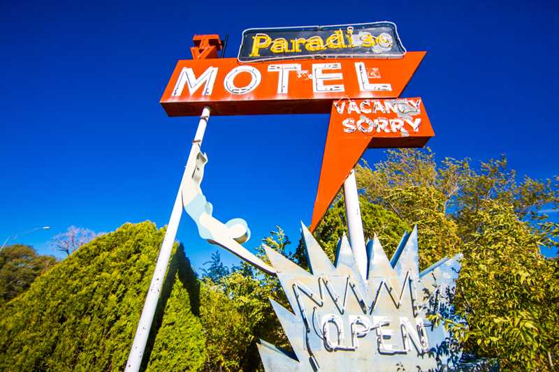 Paradise Motel